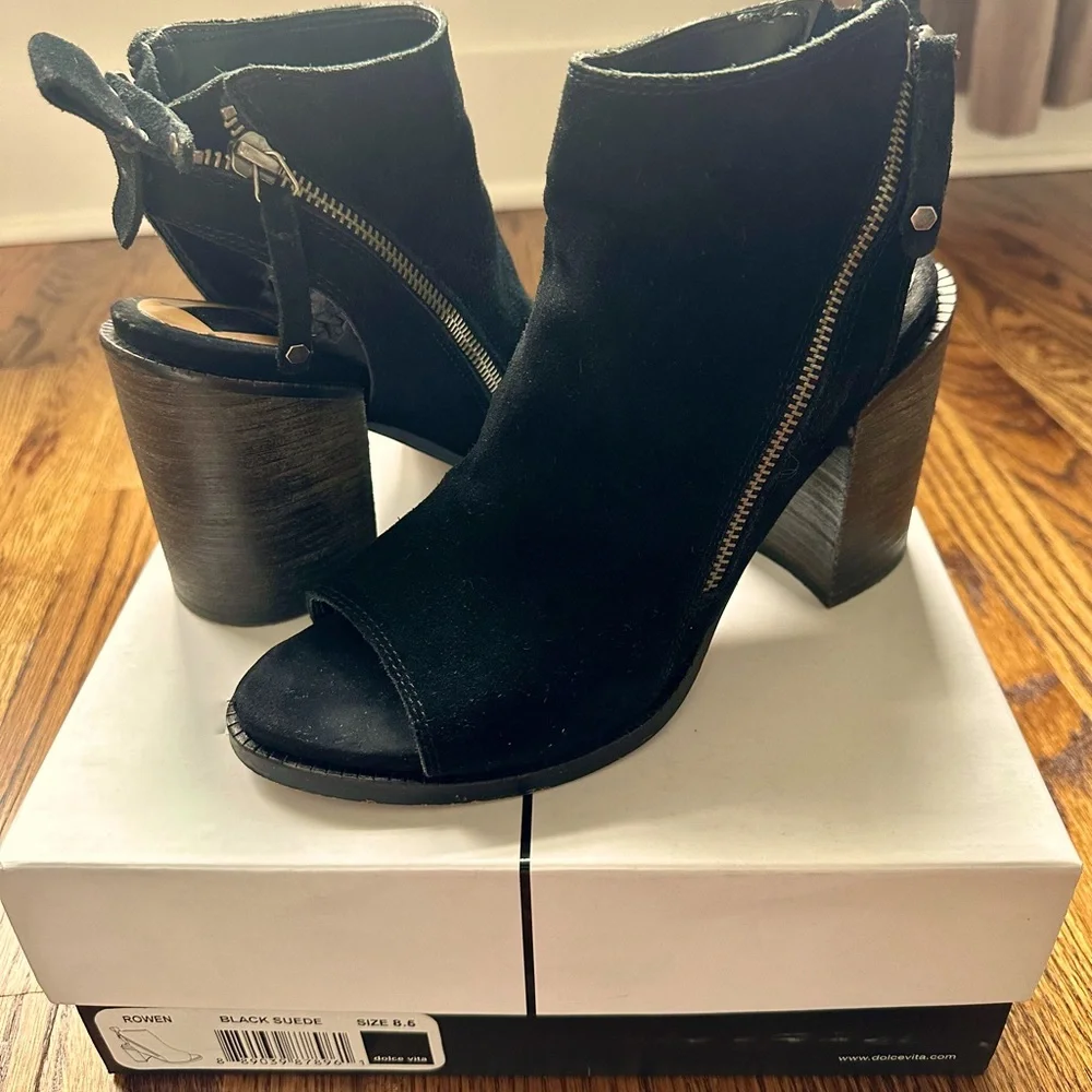 Dolce Vita Black Suede Leather Block Heel Ankle Booties Open Toe Size 8.5 in box - Picture 2 of 5